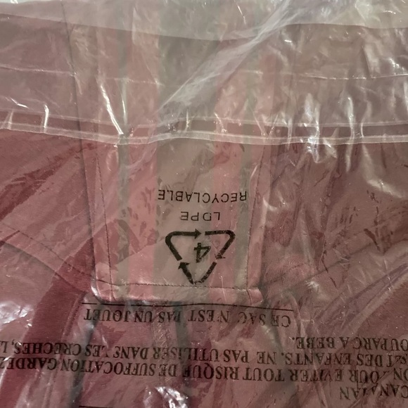 Her Universe Marvel Wandavision Wanda Peplum Top Scarlet Witch XS - Picture 4 of 7